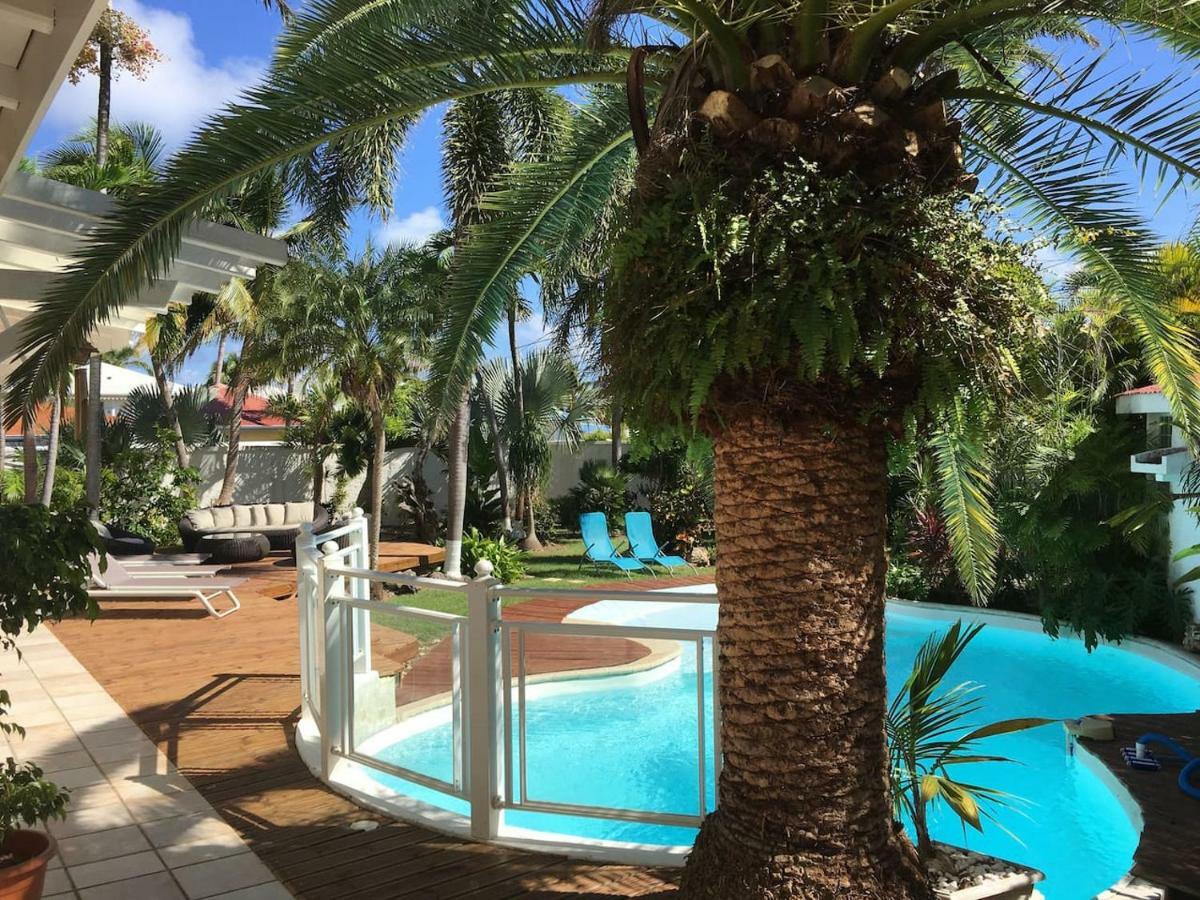 Villa Iguanou Et Piscine En Bord De Mer Proche Plages Marina Et Golf Сен-Франсуа Экстерьер фото