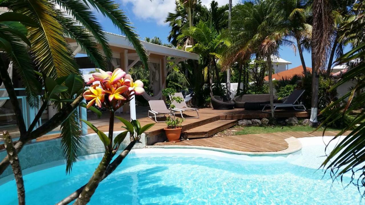 Villa Iguanou Et Piscine En Bord De Mer Proche Plages Marina Et Golf Сен-Франсуа Экстерьер фото